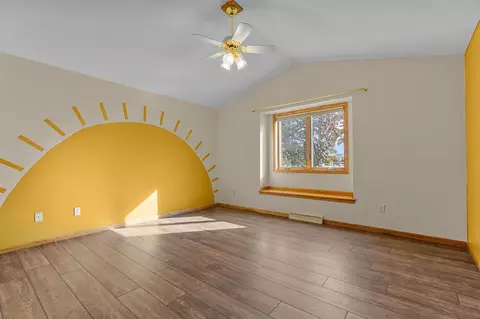 Bedroom - 2528 W Darling St, Appleton, WI 54914 photo 4 of 5