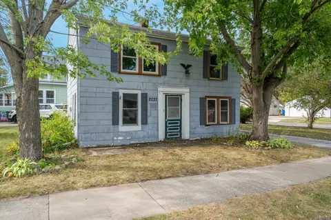2033 Plymouth St, Oshkosh, WI 54901