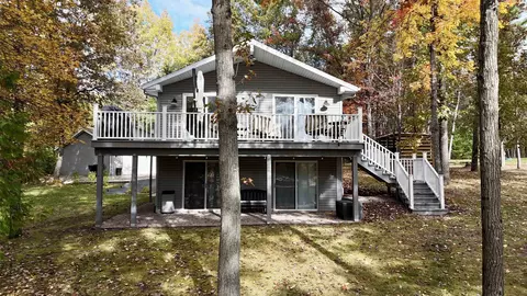 w1820 Silver Canoe Path, Keshena, WI 54135