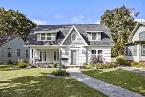 617 S Madison St, Chilton, WI 53014