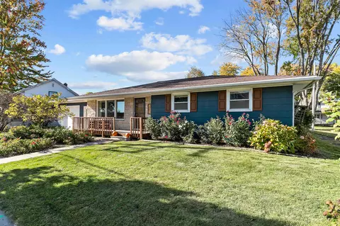 Exterior - 508 Main St, Wrightstown, WI 54180 photo 3 of 11