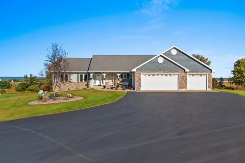 n5136 Lakeview Way, Bonduel, WI 54107