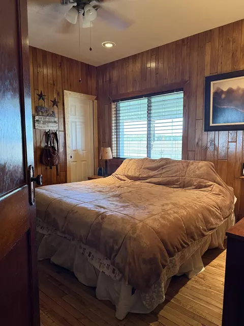 w2535 County Road East, Cecil, WI 54111 photo 7
