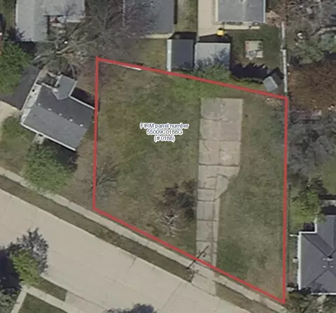 1479 Day St, Green Bay, WI 54302