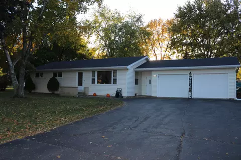 1931 N Mccarthy Rd, Appleton, WI 54913
