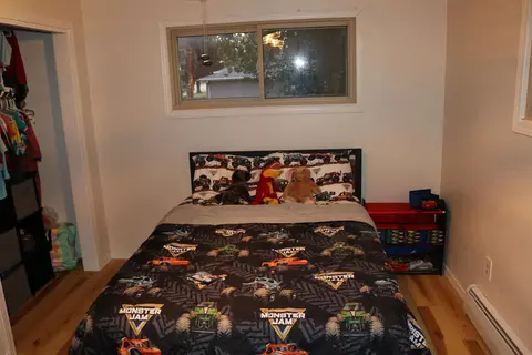 Bedroom - 1931 N Mccarthy Rd, Appleton, WI 54913 photo 7 of 9