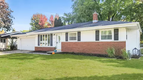 1222 Armory Pl, Oshkosh, WI 54902