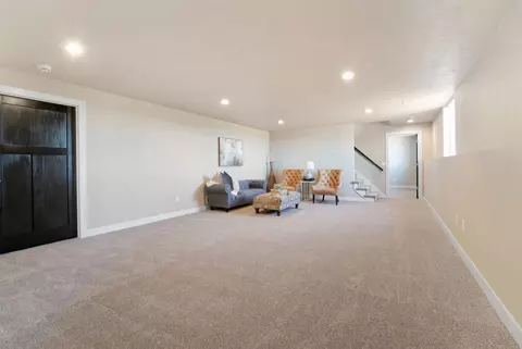 Living - 5771 N Yosemite Ln, Appleton, WI 54913 photo 3 of 3