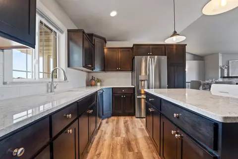 Kitchen - 5771 N Yosemite Ln, Appleton, WI 54913 photo 3 of 4