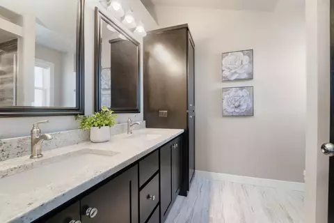 Bath - 5771 N Yosemite Ln, Appleton, WI 54913 photo 1 of 4