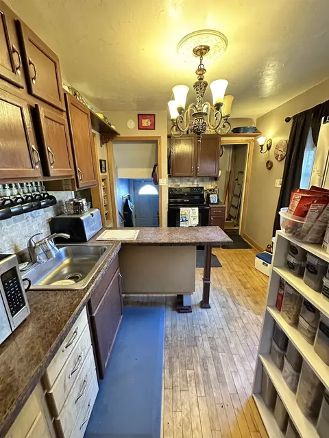 1828 S Jefferson St, Appleton, WI 54915 photo 6