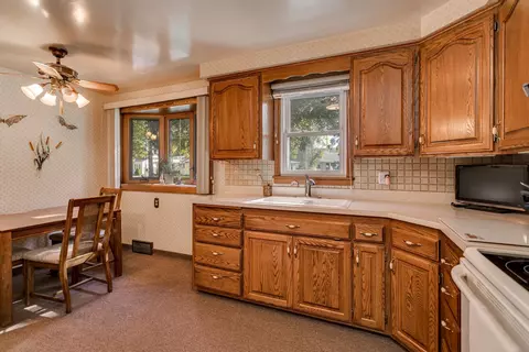 848 E Frances St, Appleton, WI 54911 photo 10