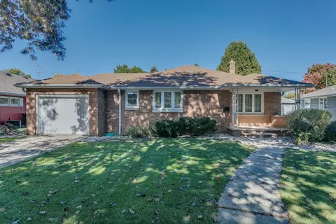848 E Frances St, Appleton, WI 54911
