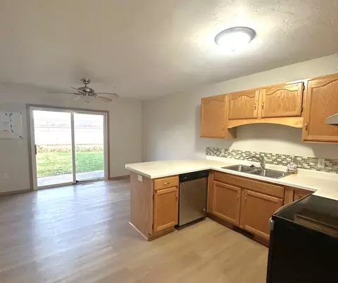 n208 State Park Road, Appleton, WI 54915 photo 3