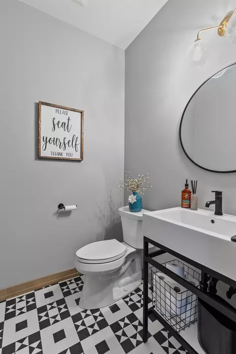 Bath - 15 Red Clover Ln, Wrightstown, WI 54180 photo 1 of 8