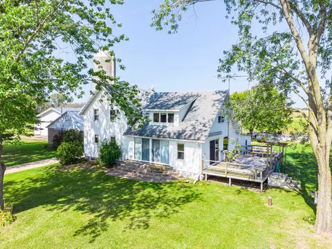 e9244 Blueberry Road, New London, WI 54961