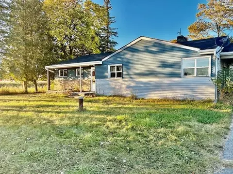 w8996 West Main Street, Coleman, WI 54112