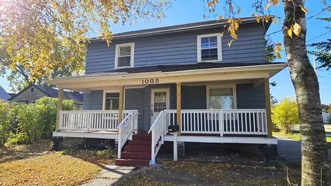 1008 Klaus St, Green Bay, WI 54302