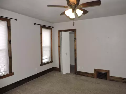 525 W 4th St, Appleton, WI 54911 photo 26