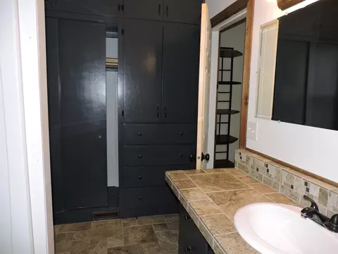 525 W 4th St, Appleton, WI 54911 photo 15