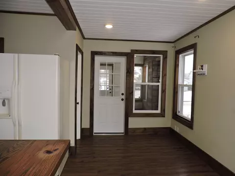 525 W 4th St, Appleton, WI 54911 photo 11