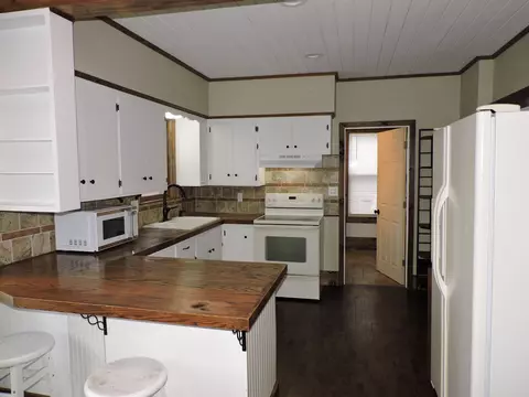 525 W 4th St, Appleton, WI 54911 photo 7