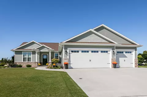 n1855 Schroeder Farm Drive, Greenville, WI 54942
