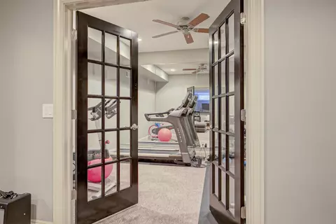 Entry Way - 700 E Crossing Meadows Ln, Appleton, WI 54913 photo 5 of 5