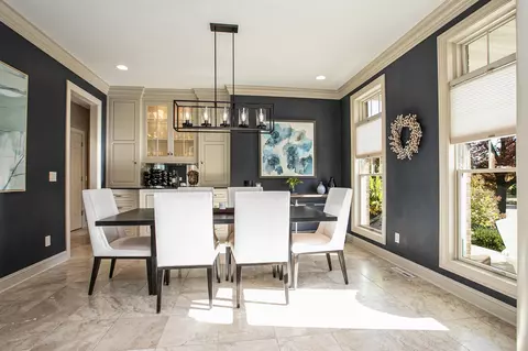 Dining - 700 E Crossing Meadows Ln, Appleton, WI 54913 photo 1 of 2