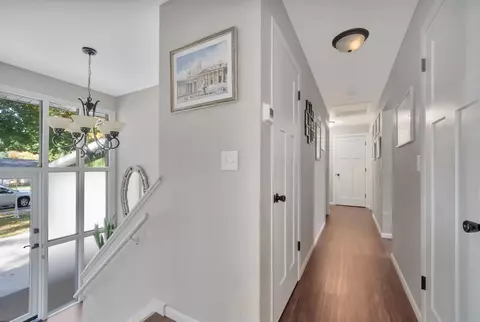 Entry Way - 1824 S Telulah Ave, Appleton, WI 54915 photo 3 of 5