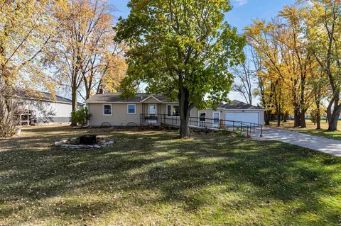 320 N Northview Rd, Green Bay, WI 54311