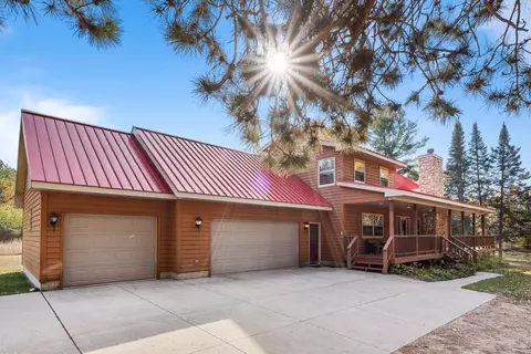 9764 Madsen Rd, Suring, WI 54174