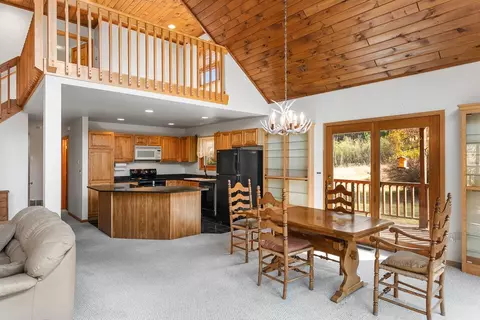 Dining - 9764 Madsen Rd, Suring, WI 54174 photo 2 of 3