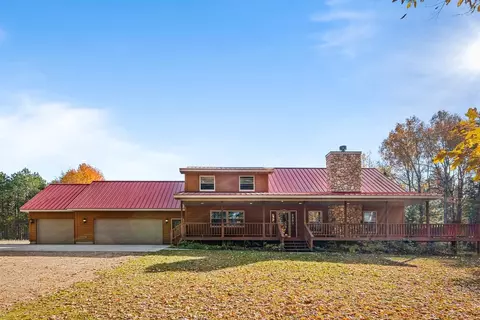 Exterior - 9764 Madsen Rd, Suring, WI 54174 photo 2 of 22