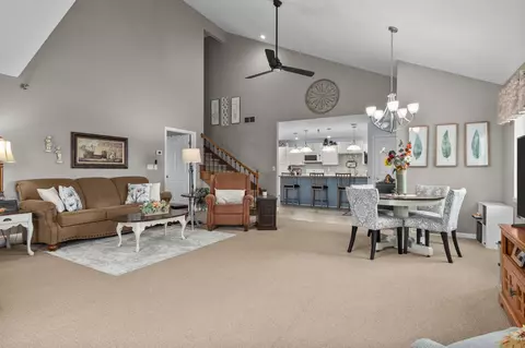 w6139 Victorian Drive #8, Appleton, WI 54915 photo 9