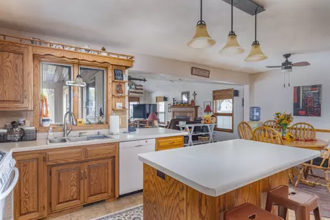 2658 W Sunnyview Rd, Appleton, WI 54914 photo 9