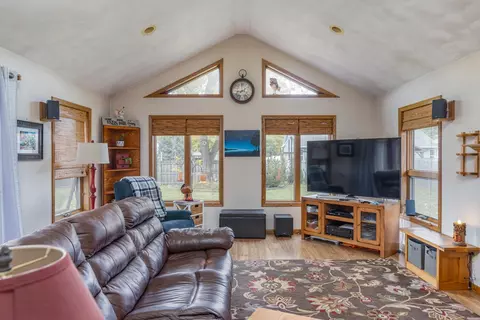 2658 W Sunnyview Rd, Appleton, WI 54914 photo 2