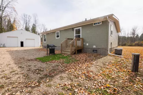 13710 Section 4 Ln, Mountain, WI 54149
