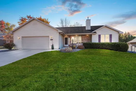 322 Sally St, Seymour, WI 54165