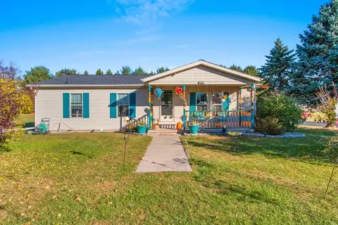 w7922 Koeller Lane, Shawano, WI 54166