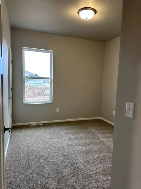 Bedroom - n9356 Gemstone Court, Appleton, WI 54915 photo 2 of 3