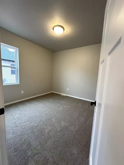 Bedroom - n9350 Gemstone Court, Appleton, WI 54915 photo 2 of 3