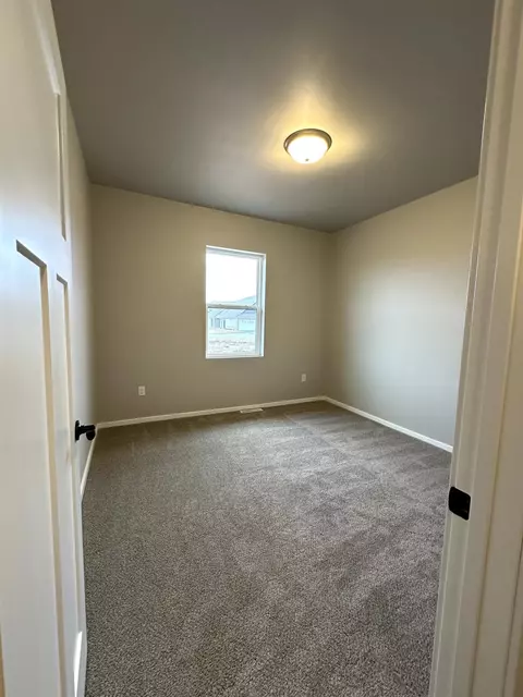 Bedroom - n9350 Gemstone Court, Appleton, WI 54915 photo 3 of 3