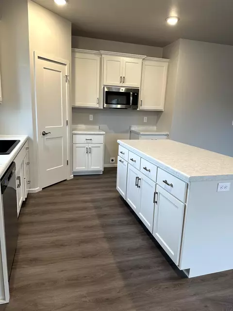 n9395 Gemstone Court, Appleton, WI 54915 photo 7