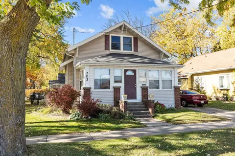 Exterior - 203 N Mason St, Appleton, WI 54914 photo 9 of 9