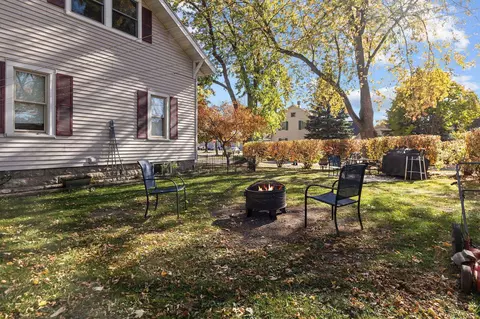 Exterior - 203 N Mason St, Appleton, WI 54914 photo 5 of 9