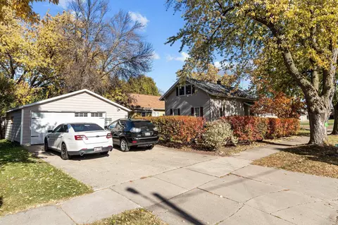 Exterior - 203 N Mason St, Appleton, WI 54914 photo 6 of 9