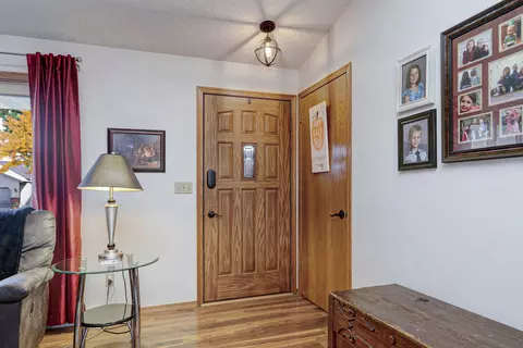 3040 E Lourdes Dr, Appleton, WI 54915 photo 9