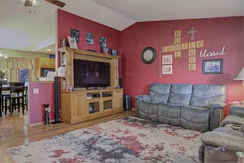 3040 E Lourdes Dr, Appleton, WI 54915 photo 10