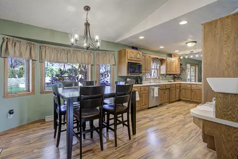 3040 E Lourdes Dr, Appleton, WI 54915 photo 7